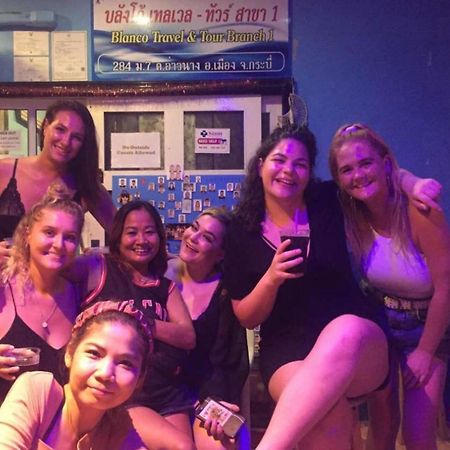Rehab Hostel Koh Phi Phi Ngoại thất bức ảnh
