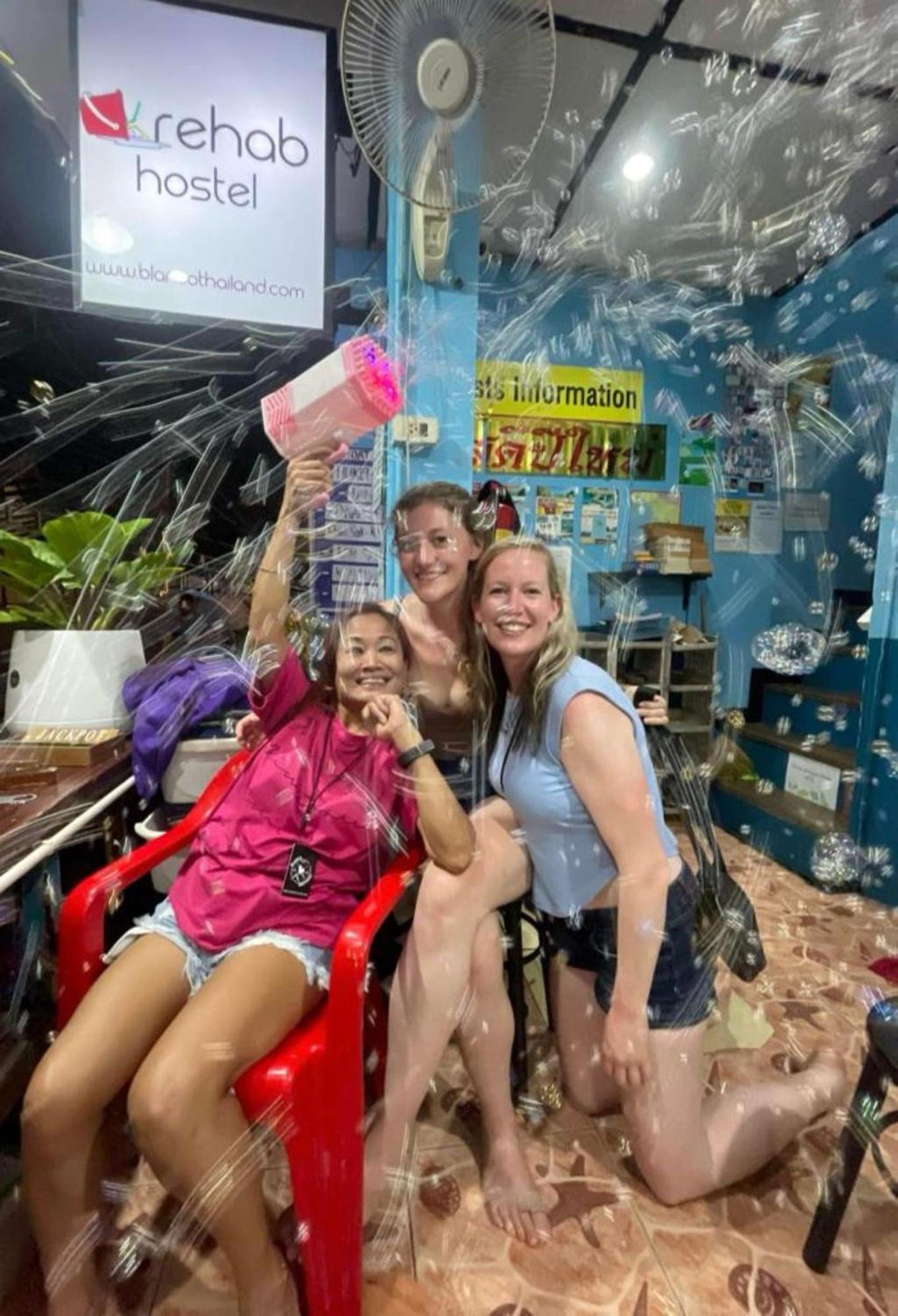 Rehab Hostel Koh Phi Phi Ngoại thất bức ảnh